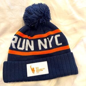 New Balance RUN NYC Dark Blue & Orange 2023 New York Marathon Beanie